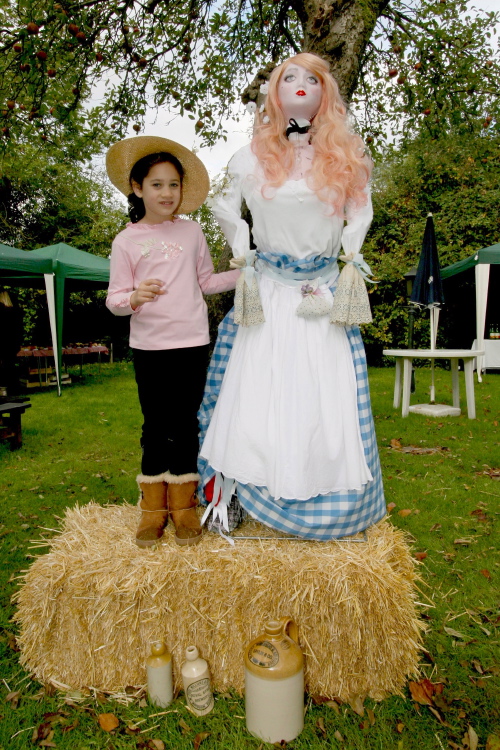 19-IMG_0062  Twq JPG Roby Tobin2+ CP