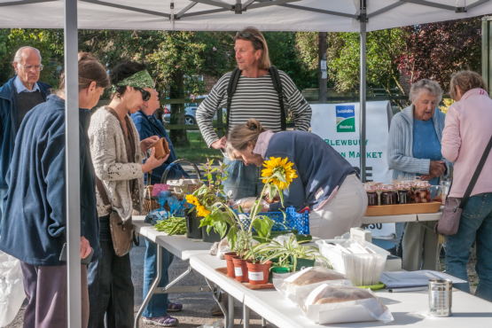 Produce stall